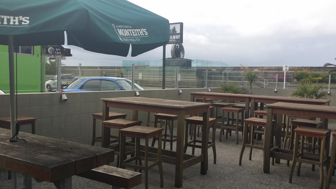 Railway Hotel Greymouth Exterior photo